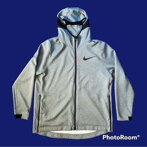 Nike Showtime Thermaflex full zip hoodie. XXL